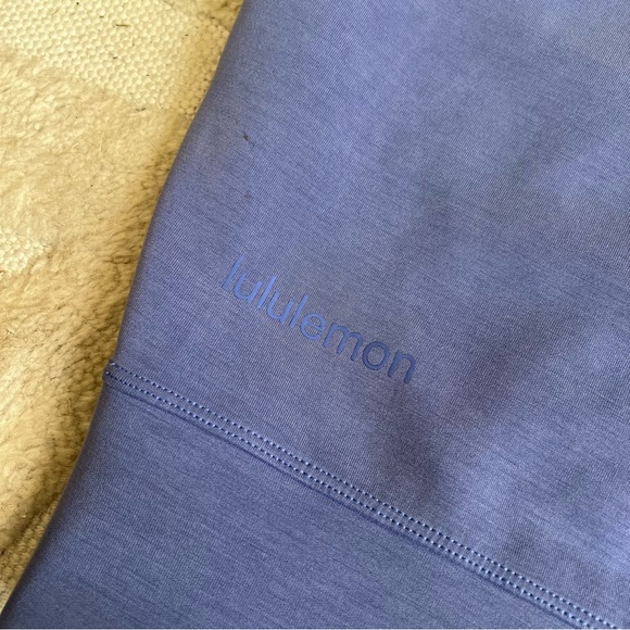 COPY - Lululemon Softstreme Perfectly Oversized Cropped Crew 4 - Picture 8 of 10